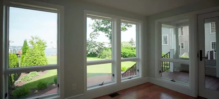 Double-hung Window Repair in Edgewater, FL