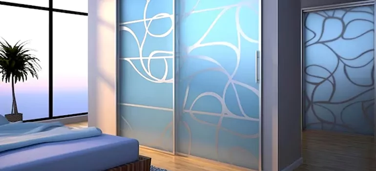 Frosting Glass Cabinet Doors in Edgewater, FL